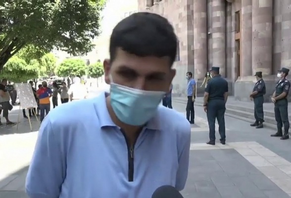 Սրա՞ համար էինք հեղափոխություն արել, որ լինեն ժողովրդի դեմ, գյուղացուն հանցագործի տեղ են դրել. ակցիայի մասնակից (տեսանյութ)